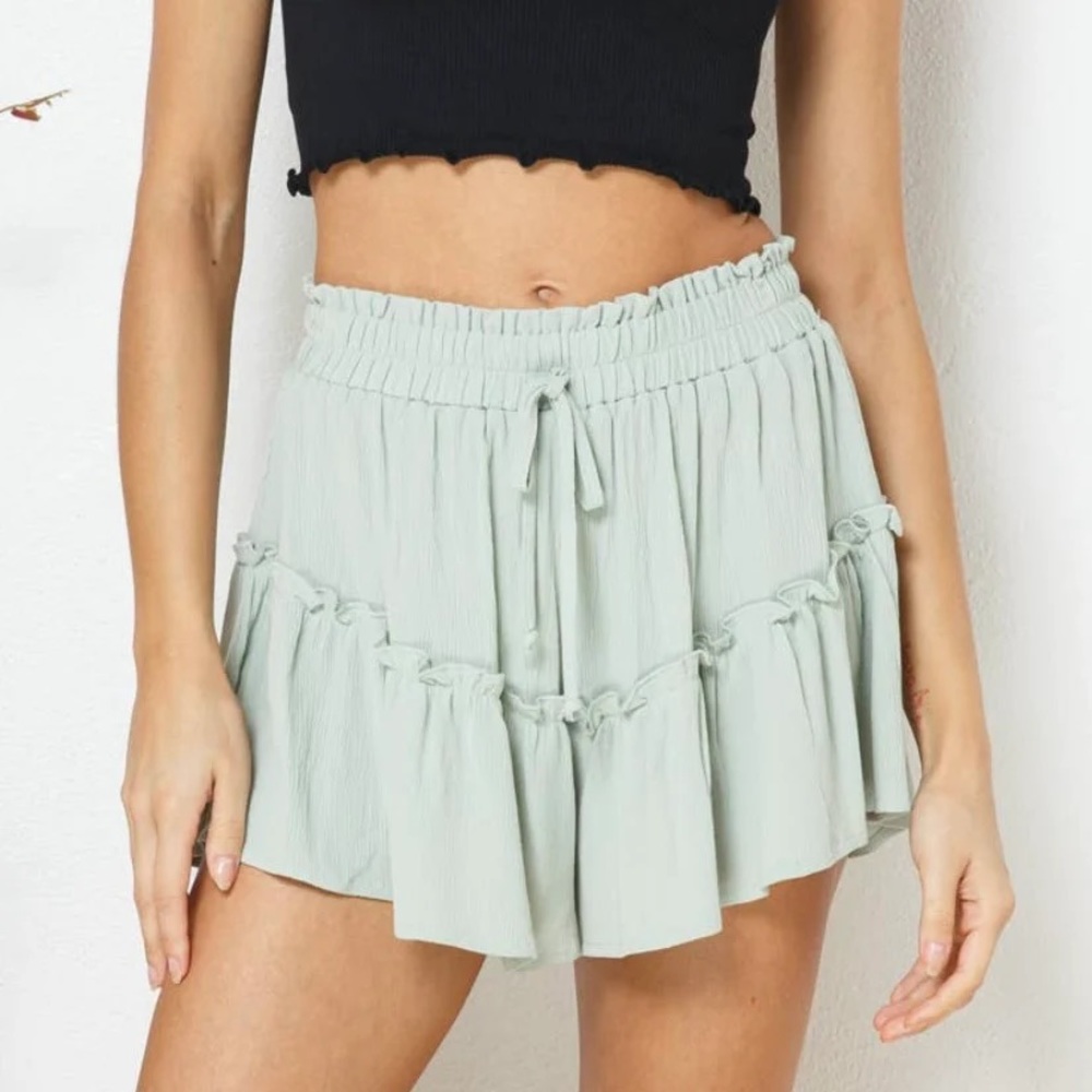 NWT Altar’d State Green Kendall Shorts. Size Medium